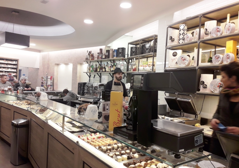 Bar - Piazza Igea 